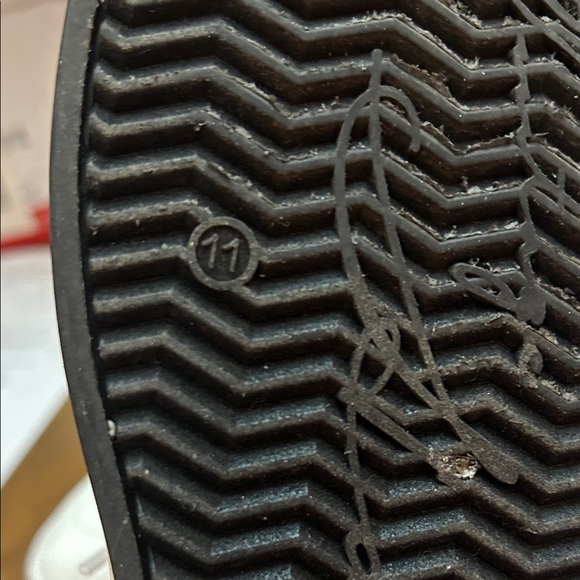 Vintage Havana Cream Sneakers with Gold Star - Picture 7 of 10